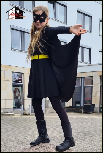 Verteidigung des Rathauses - Batgirl